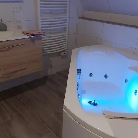 Aux Vignes Bed & Breakfast Wissembourg